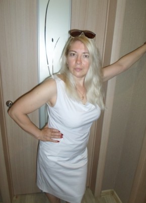 Вероника, 45, Россия, Саратов