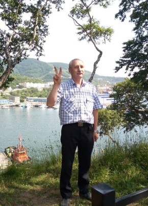 Андрей из Петропавловск-Камчатския 61 год