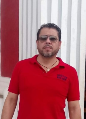 José из Monterrey City 54 года