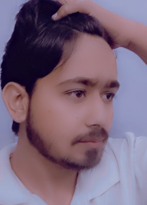 Muhammad Faisal, 18, پاکستان, مُلتان‎