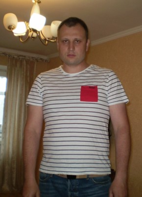 Роман, 44, Україна, Харків
