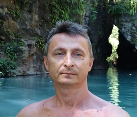 Mikhail, 55, Liberia