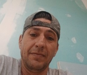 Rodrigo, 49, Mendoza