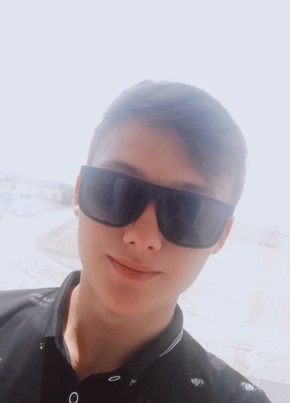 Vyacheslav, 18, Russia, Yakutsk
