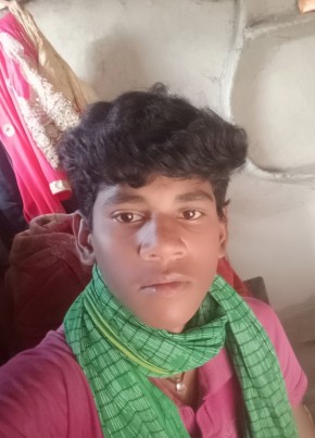 Sintu Sintu kuma, 19, India, Purnia