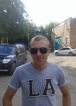Евгений, 38, Россия, Зерноград