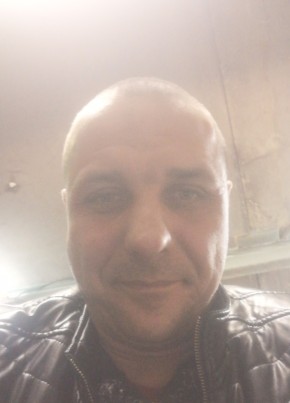 Egor, 39, Russia, Mirny