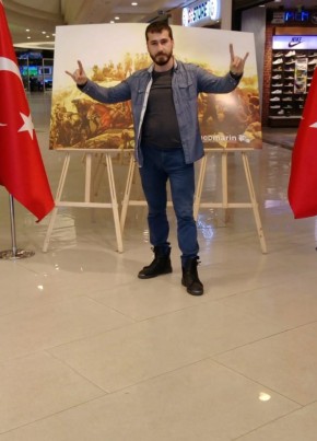 Göktürk, 36, Türkiye Cumhuriyeti, İstanbul