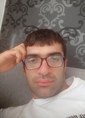 Mushegh Tumanyan, 34, Česká republika, Plzeň