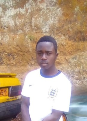 Collins, 25, Republic of Cameroon, Yaoundé