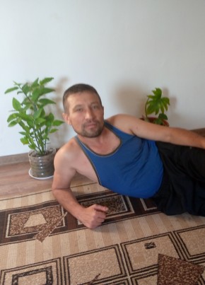 Артур, 41, Россия, Красноперекопск