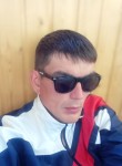 Maksim, 34, Kazan