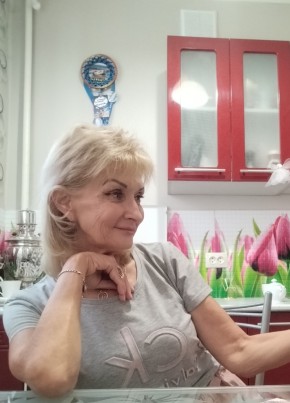 Ирина из Астрахани 60 лет