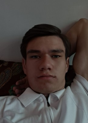 Ruslanbey из Toshkent 19 лет