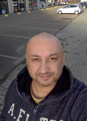 Михаил