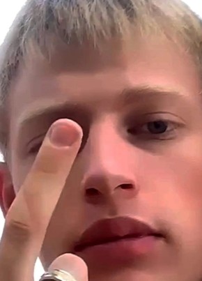 Александр из Буденновска 22 года