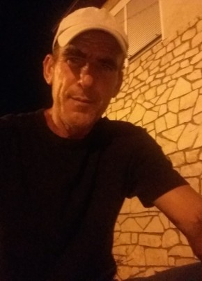 Shaban, 51, Republika Hrvatska, Pula