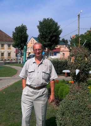 Александр, 57, Россия, Брянск