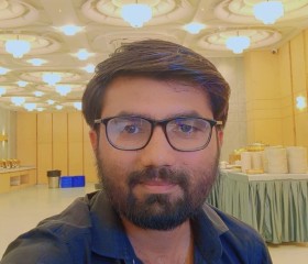 Moji, 33, Ahmedabad