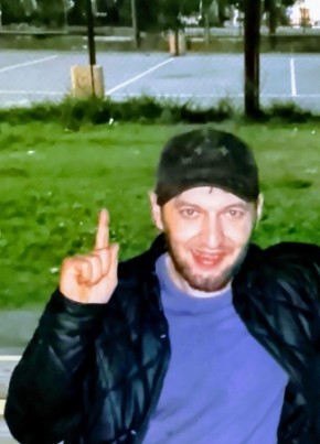 Меня из Кизилюрта 32 года