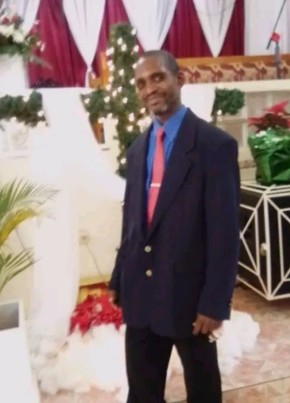 Bro Adrian Arthu, 47, Jamaica, Montego Bay
