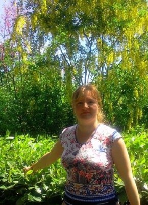 Oksana, 41, Russia, Saratov