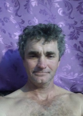 Юра, 47, Россия, Славянск На Кубани