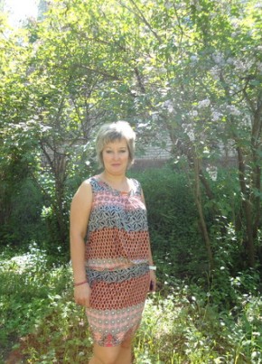 Людмила, 52, Россия, Вятские Поляны