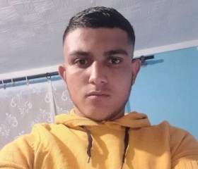 Danijel, 19, Leskovac
