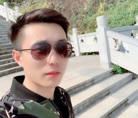 谢先生, 30, Yicheng (Hubei)