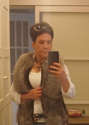 Irina, 49, Russia, Moscow