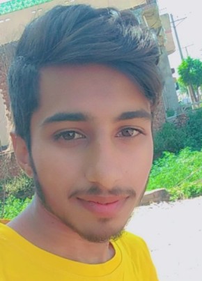 Kamran, 21, پاکستان, سیالکوٹ
