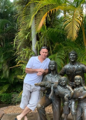 Egor, 40, Australia, Sydney