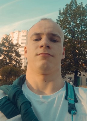 Сергей Кернер из Перми 21 год
