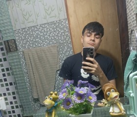 Sebastián, 23, Fernando de la Mora