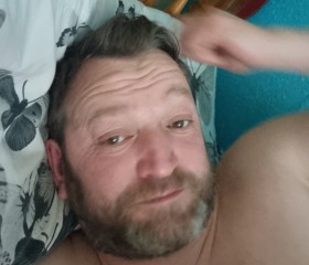 Nnnn, 19, Merthyr Tydfil