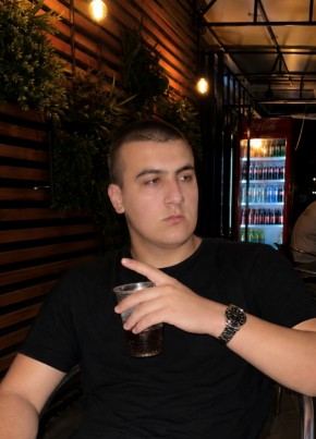 Yaroslav из Кропивницкия 18 лет