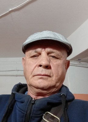 Андрей из Воронежа 59 лет