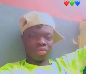 Moussa, 20, Korhogo
