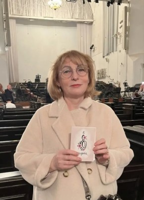 Лариса из Калининграда 62 года