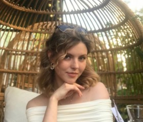 Karina, 24, Saint Petersburg
