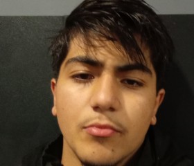 Dris, 18, Givors