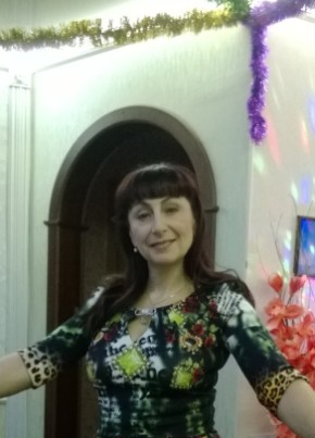 Ольга, 61, Россия, Гатчина