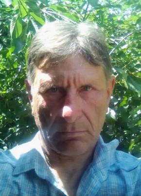 Эдуард из Семикаракорска 64 года