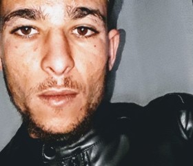 Běł, 24, Pozzallo