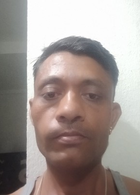 Pappu, 18, India, Indore