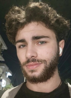Daane из أبوظبي 24 года