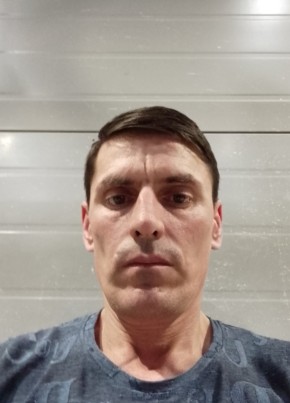 Oleg, 41, Russia, Voronezh