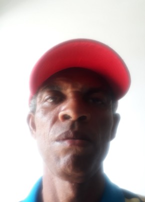 Elio Garcia, 50, República de Cuba, La Habana