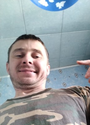 Дмитрий, 37, Россия, Лихославль